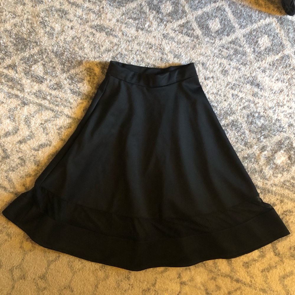 Flowy Skirt with Mesh Lining